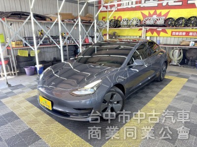 2022年 TESLA Model 3 LFP 可全貸