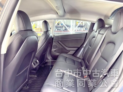 2022年 TESLA Model 3 LFP 可全貸