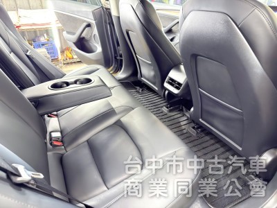 2022年 TESLA Model 3 LFP 可全貸