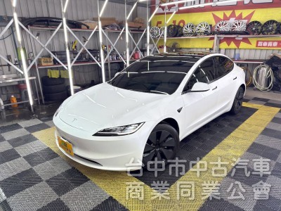 2025年 TESLA Model 3 SR 可全貸