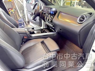 鑫達車業 2021年 BENZ GLA200 23P 可全貸