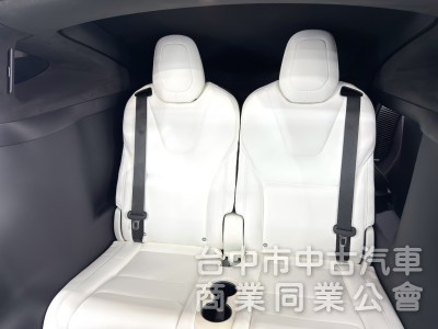 2019年 TESLA Model X LR 終超 可全貸