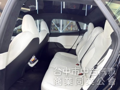 2023年 TESLA Model S Plaid 可全貸