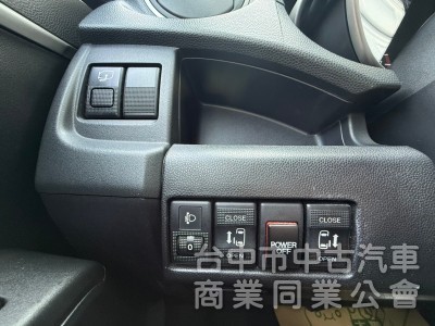 2014 MAZDA 5  2.0 電動側滑門