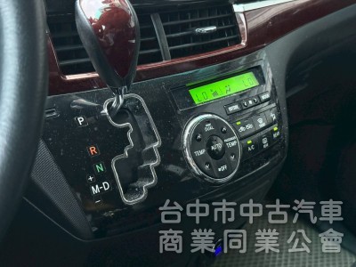 2018 TOYOTA PREVIA 2.4 七人座