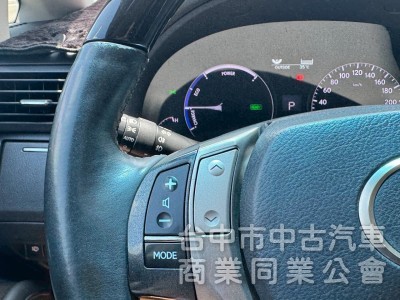 2014 RX450h 跑22萬公里