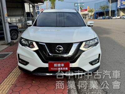 2018 X-Trail 2.0 玩美影音 跑六萬 原鈑