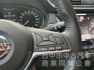 2018 X-Trail 2.0 玩美影音 跑六萬 原鈑