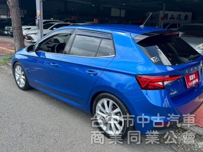 2022 Fabia 1.5 跑四萬多公里