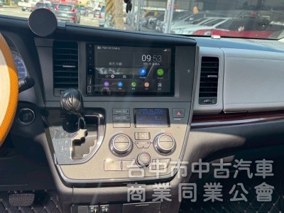 2017 Sienna 3.5 頂級 跑12萬多公里