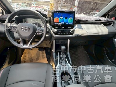 2020 Cross 豪華 跑六萬多公里