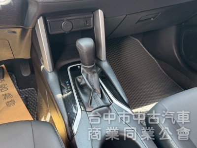 2020 Cross 豪華 跑六萬多公里