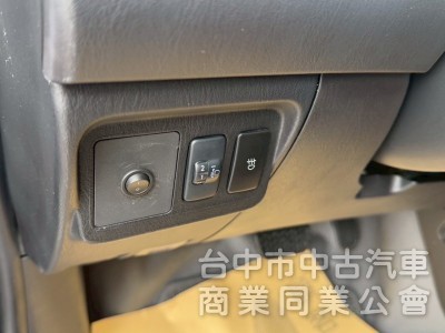2012 Innova 2.0 跑八萬多公里