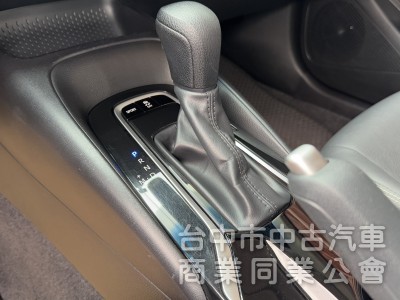 2021 Altis豪華 跑四萬多公里