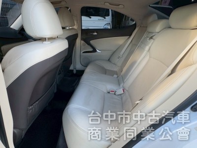 2012 IS250 跑十一萬多公里