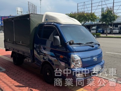 2019 小霸王 自排 大單廂 跑八萬多公里