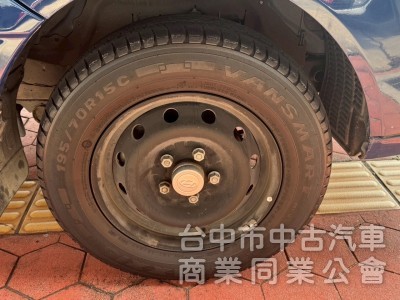 2019 小霸王 自排 大單廂 跑八萬多公里