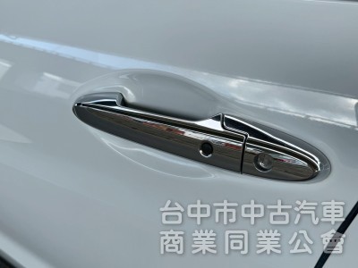2019 HRV 1.8S 跑七萬多公里