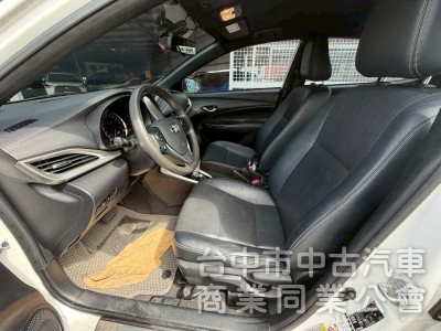 2018 Yaris 豪華 跑九萬多公里