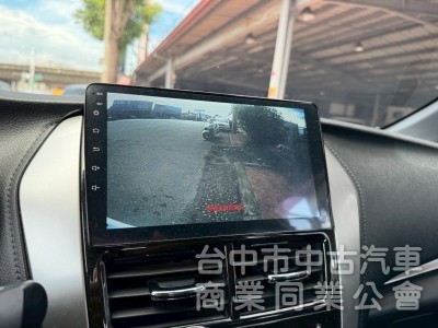 2018 Yaris 豪華 跑九萬多公里