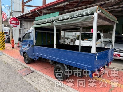2019 小霸王 自排 跑八萬多 大單廂