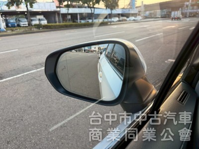 2022 RX300 旗艦 跑六萬