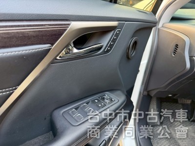 2022 RX300 旗艦 跑六萬