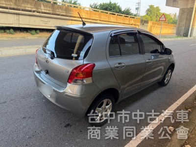 2012 Yaris 跑三萬多公里