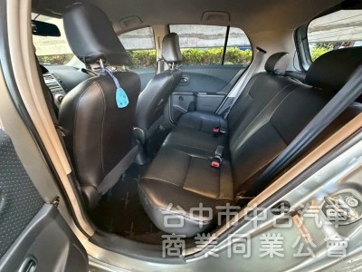 2012 Yaris 跑三萬多公里