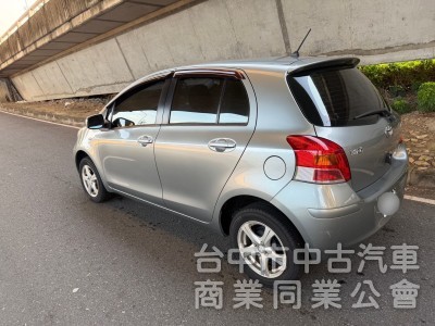 2012 Yaris 跑三萬多公里