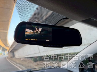 2012 Yaris 跑三萬多公里