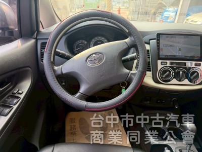 2011 Innova 2.0跑八萬 後座出風口