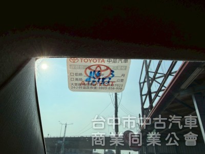 2011 Innova 2.0跑八萬 後座出風口