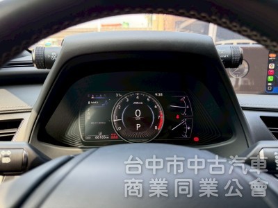 2020 UX200 菁英 plus 跑六萬多公里