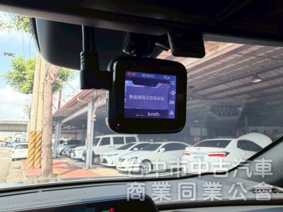 2020 UX200 菁英 plus 跑六萬多公里