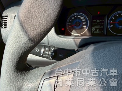 2022 A180 自排廂型車