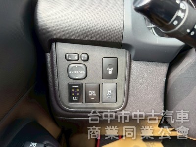 2015 Wish尊爵 跑十五萬