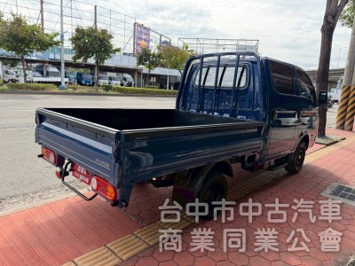 2024雙廂小霸王自排六人