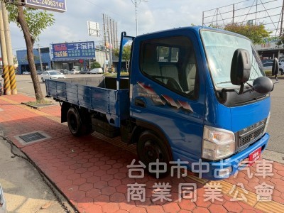 2010 堅達貨車 跑33萬多公里