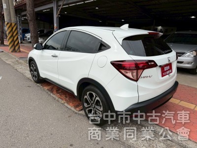 2018 HRV 1.8S 跑9萬多公里