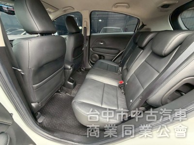 2018 HRV 1.8S 跑9萬多公里