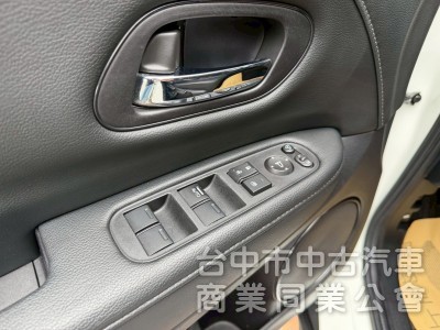 2018 HRV 1.8S 跑9萬多公里