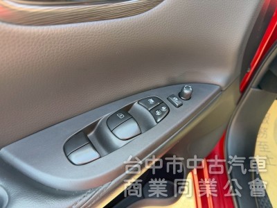 2015 Tiida 1.6豪華影音