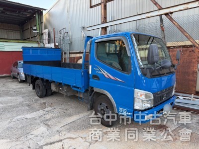 2012 堅達貨車 14.5呎 尾門