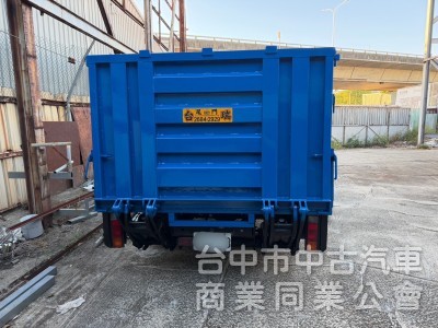 2012 堅達貨車 14.5呎 尾門