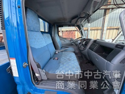 2012 堅達貨車 14.5呎 尾門