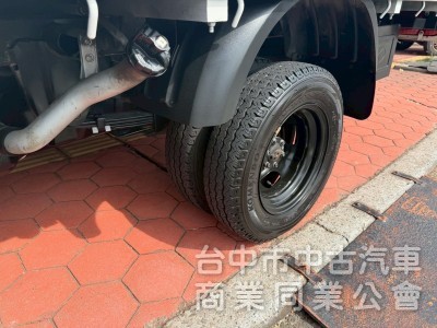 2020 小霸王自排 豪華跑六萬多公里