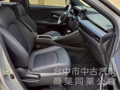 2024 Yaris Cross 酷動版