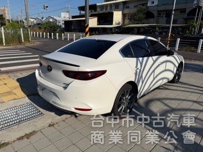 2020 Mazda3 尊榮安全版