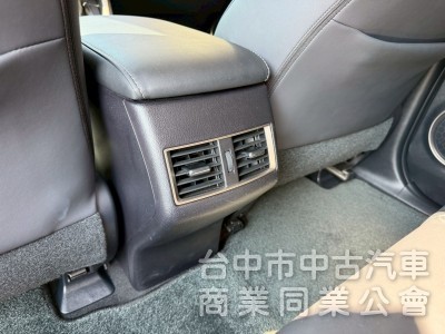 2016 NX200t豪華版 跑十一萬公里